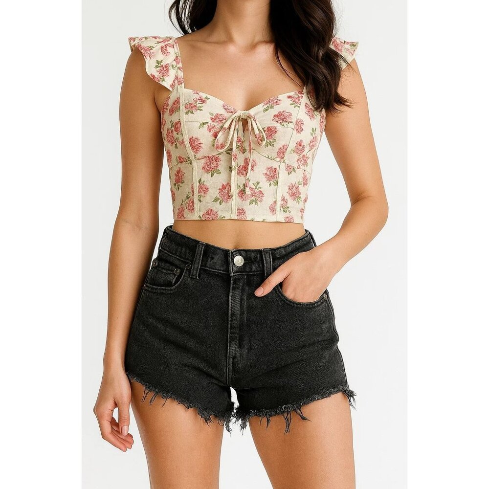 Abercrombie and Fitch, the Mom short high-rise size 8 black